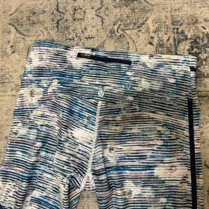 COPY - LULULEMON pant, size 8(or M)